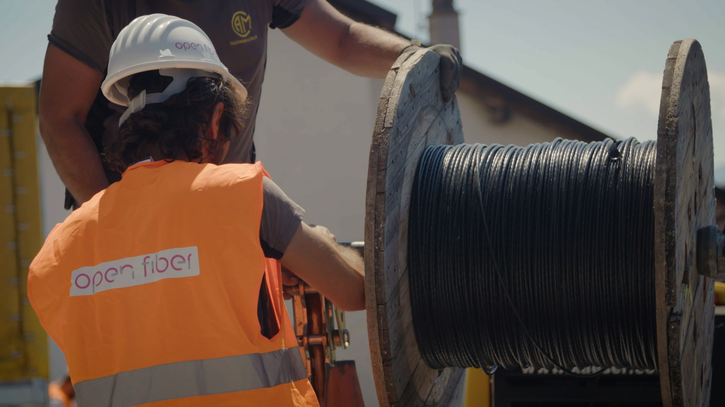 Immagine di Open Fiber, ecco i 171 nuovi Comuni con Fibra e FWA