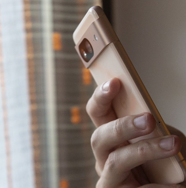 Pixel 8: prestazioni da urlo, anche con la IA, ora vicino al minimo ...
