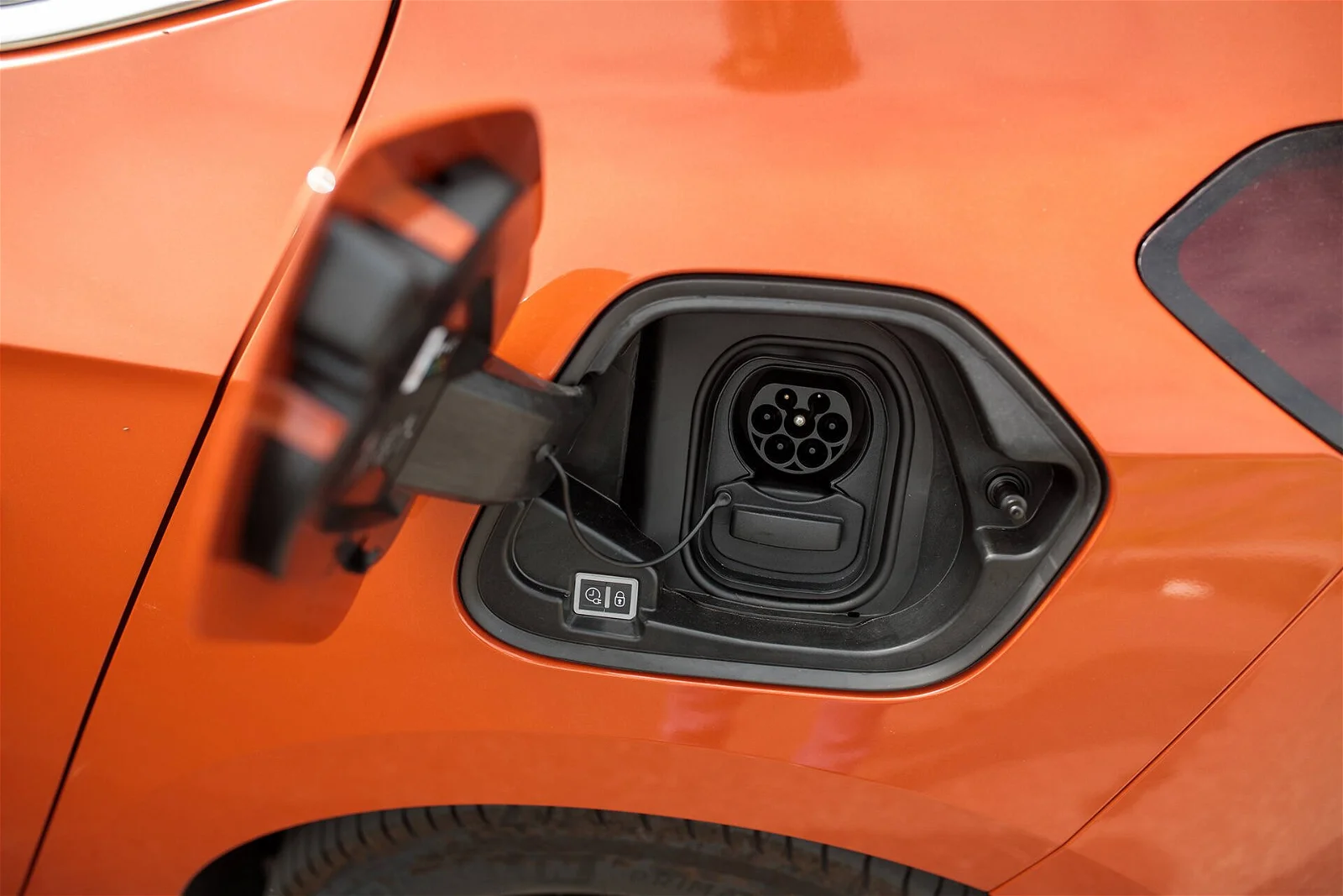 Immagine di Le auto elettriche sconfiggono i diesel in Europa a ottobre