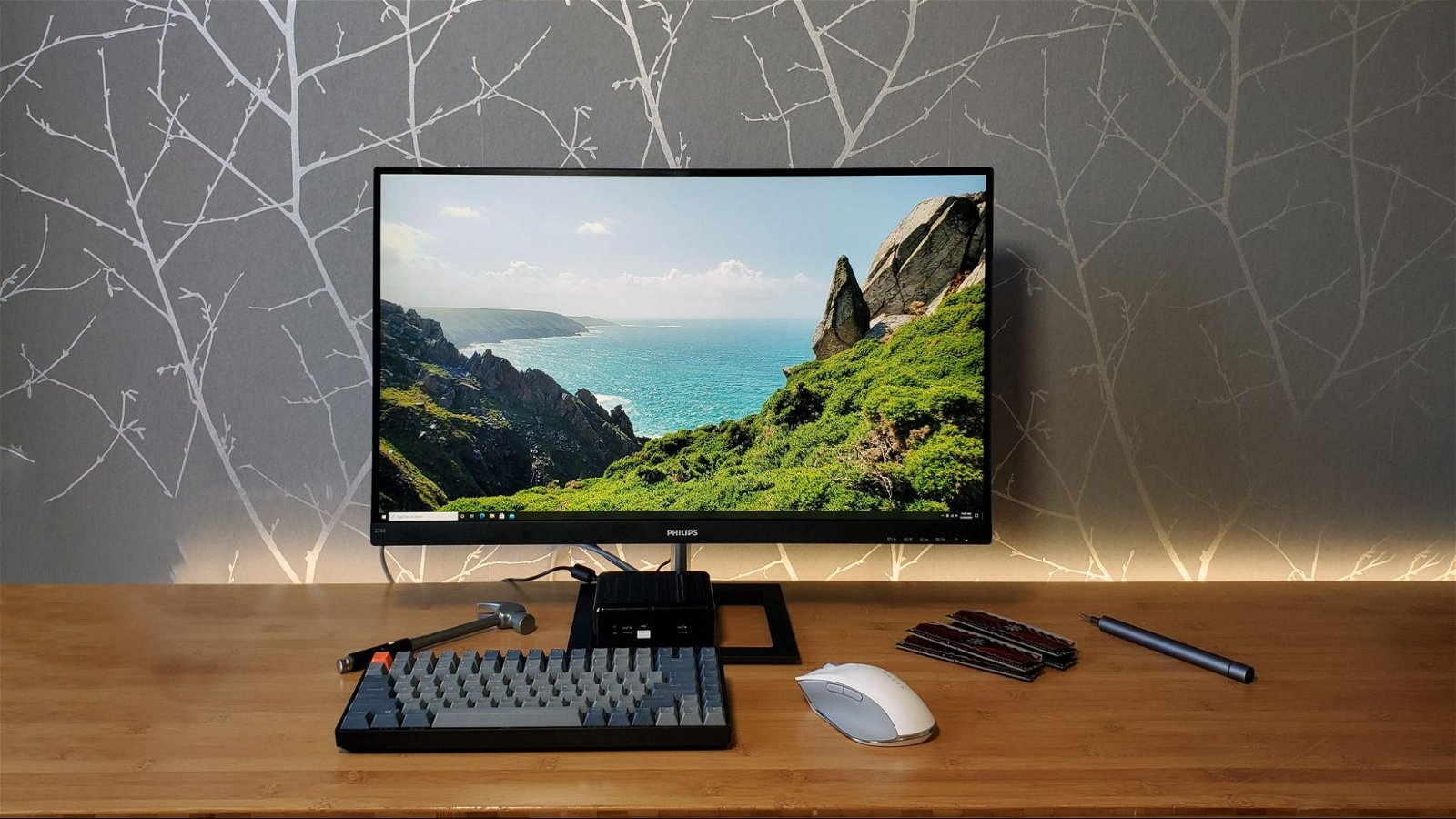 Immagine di Ottimo monitor Philips da 27" a meno di 150€, perfetto per studio e lavoro