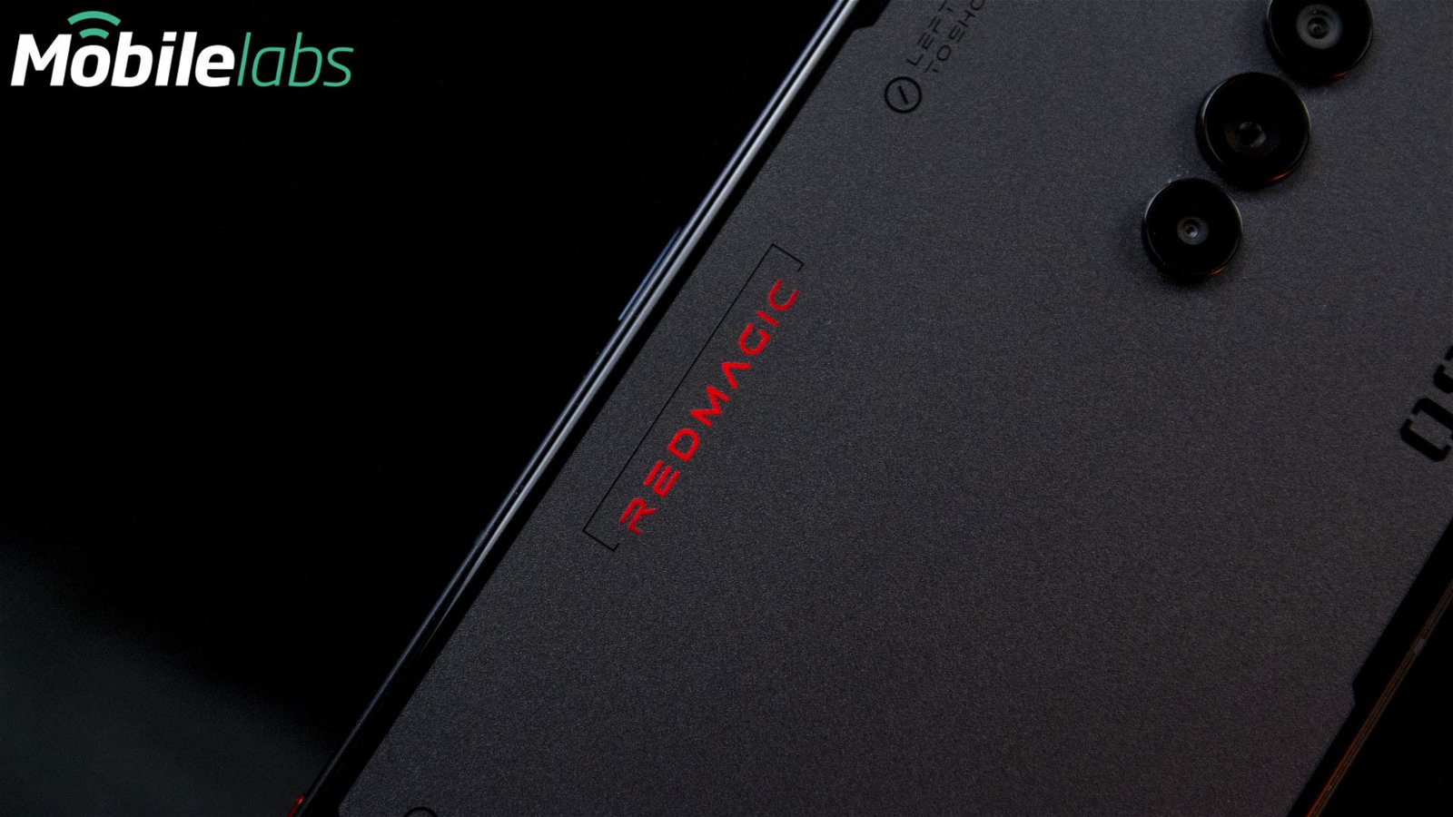 Immagine di Arriva lo smartphone da gaming più potente di sempre, prime immagini e specifiche di RedMagic 9 Pro
