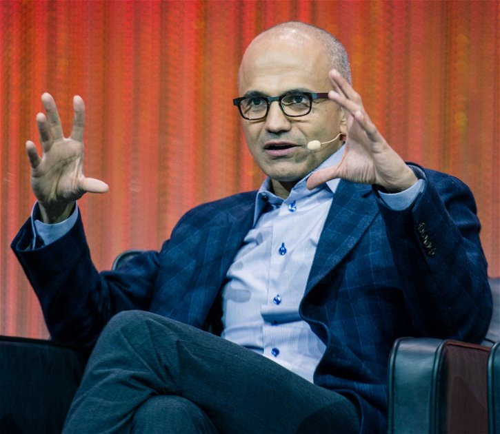 Immagine di Microsoft taglia il compenso del CEO, solo 48 milioni