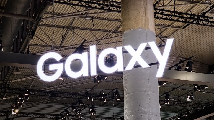 Immagine di Samsung aggiorna a sorpresa tre vecchi Galaxy