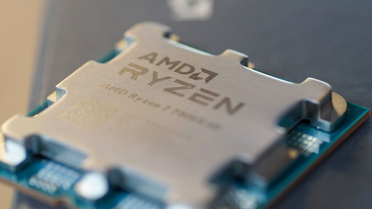 Immagine di AMD: gaming giù del 59%, ma i data center volano