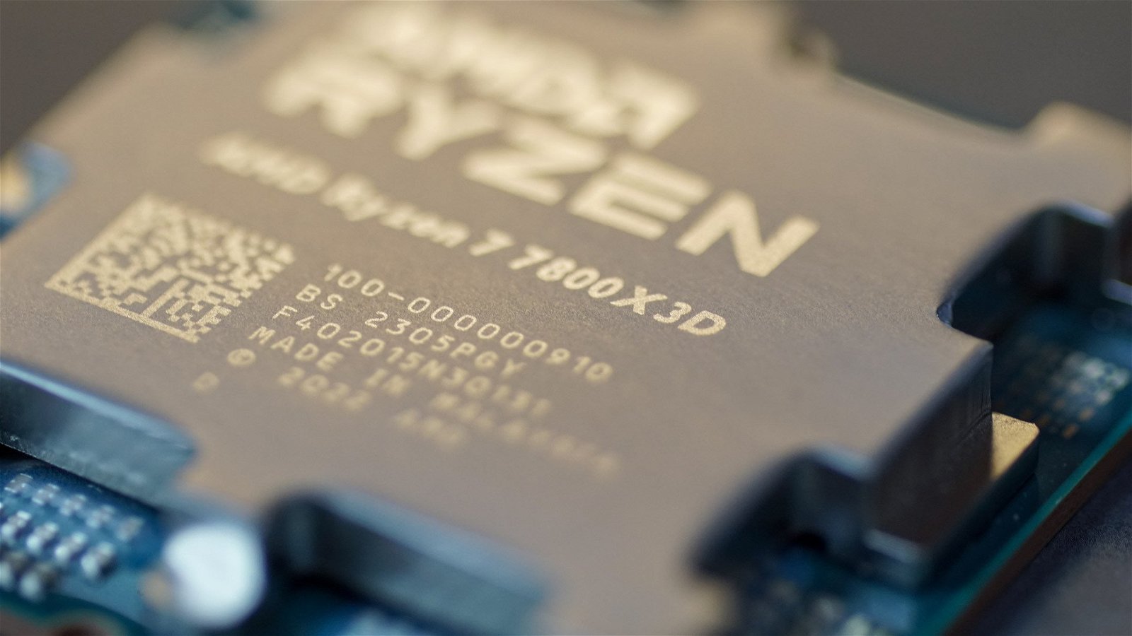 Immagine di AMD Ryzen 8000G "Hawk Point", trapelano le specifiche della nuova APU desktop