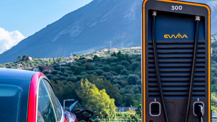 Immagine di Come si ricarica l'auto elettrica alle colonnine