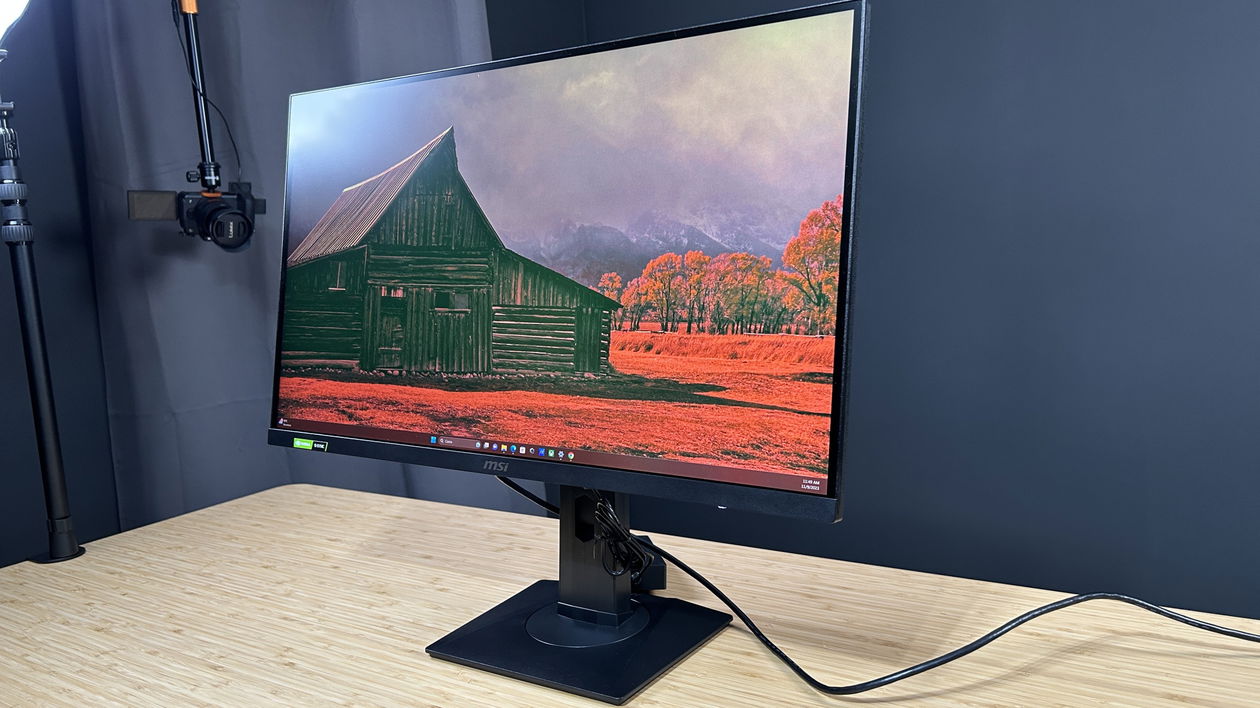 Immagine di MSI MAG 274UPF, il monitor che pensa prima di tutto ai videogiochi | Test & Recensione