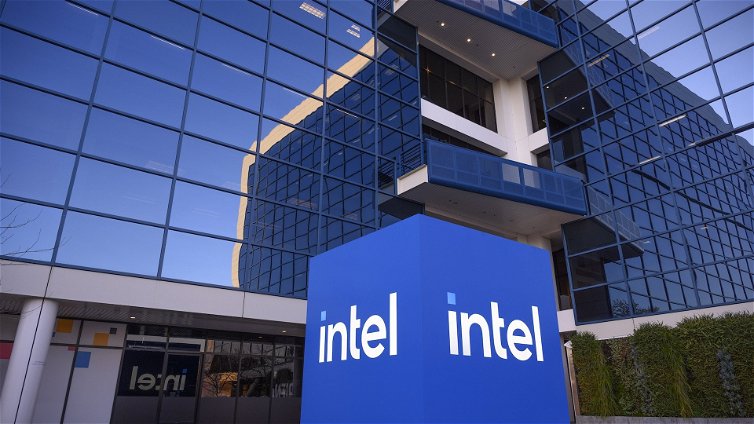 Immagine di Intel, nuova fabbrica da 25 miliardi in Israele. Tutto tace per quella in Italia