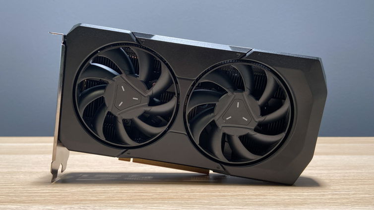 Immagine di AMD non sta a guardare, a gennaio arriva la Radeon RX 7600 XT