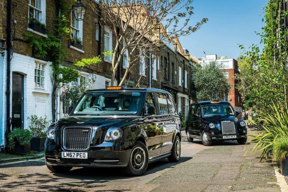 Immagine di La metà degli iconici taxi londinesi è elettrica