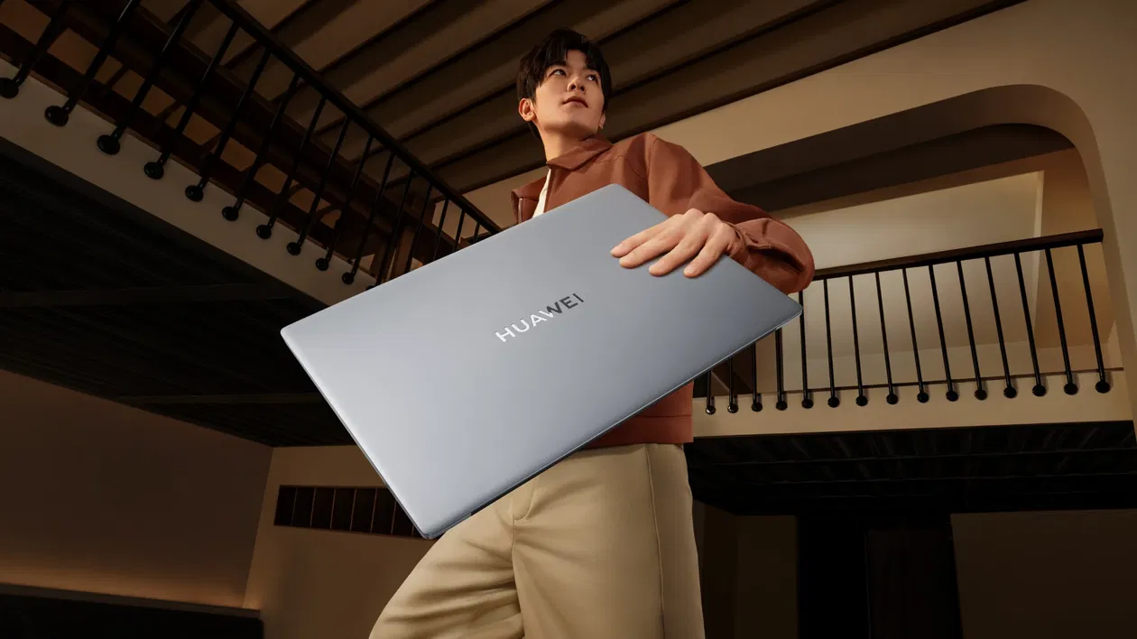 Immagine di HUAWEI MateBook D 16 2024, notebook leggero e sottile ora disponibile in Italia
