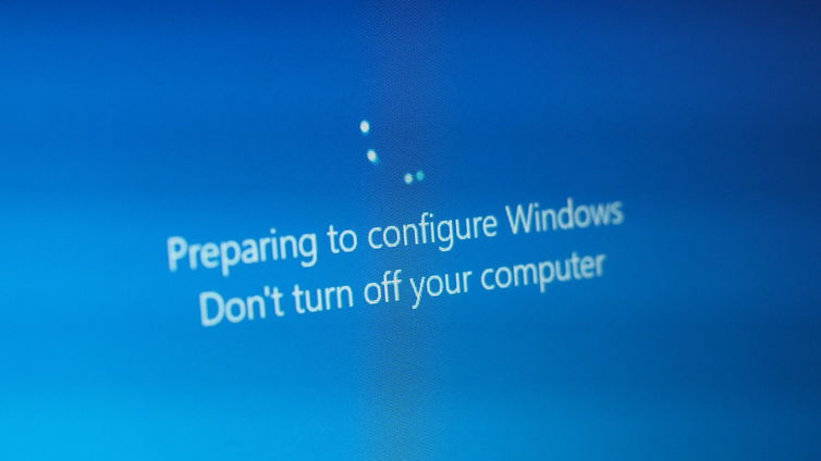 Immagine di Windows 11 si aggiorna senza riavvio, novità per le versioni Enterprise e 365