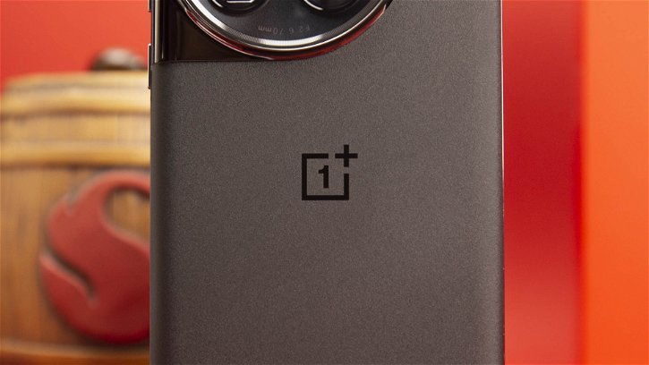 Immagine di OnePlus sta lavorando a una batteria da 7000mAh per i suoi smartphone