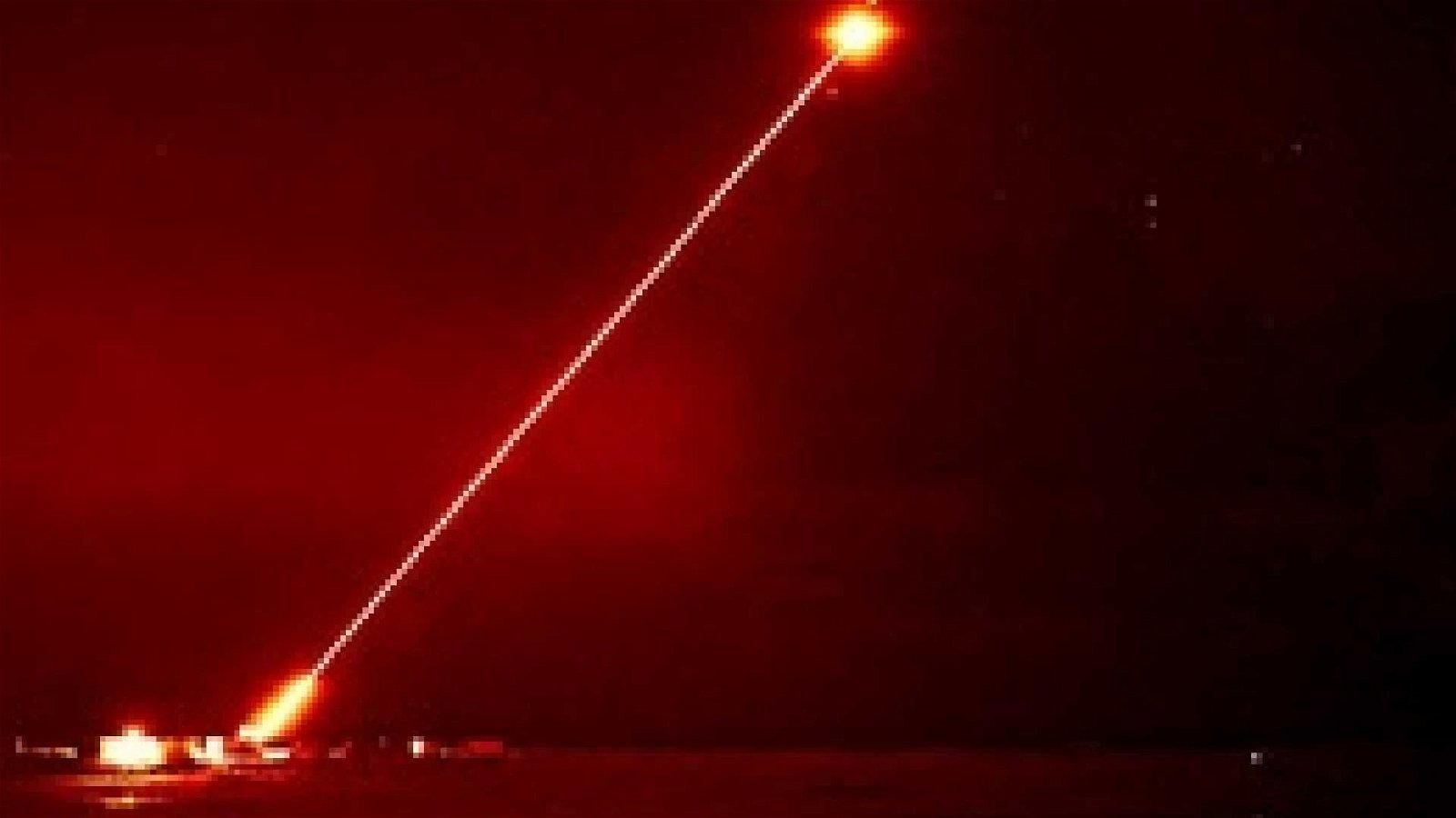 Immagine di Il Giappone userà un laser gigante per sparare alla spazzatura spaziale