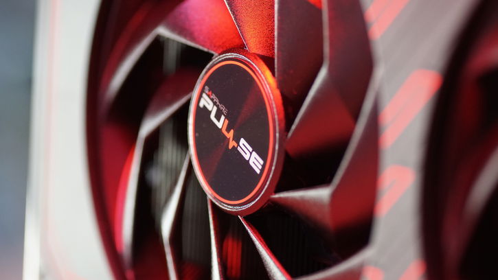 Immagine di Quanto è veloce la RX 9070 XT? Parecchio, secondo le prime indiscrezioni