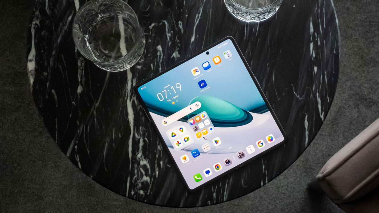 Immagine di Offerta lancio su HONOR Magic V2: 500€ di sconto con questo coupon esclusivo!