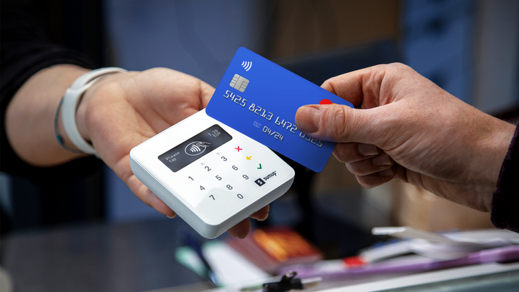 Immagine di L'Italia diventa sempre più cashless