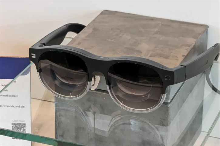 Immagine di Anche ASUS ha i suoi occhiali per la realtà aumentata, ecco AirVision M1