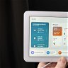 Amazon Echo Hub, il centro di controllo della casa domotica | Test & Recensione