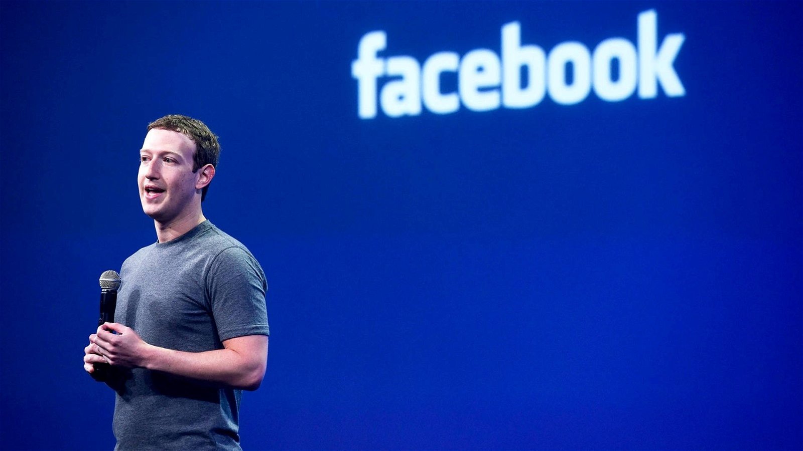 Immagine di Zuckerberg voleva spiare la concorrenza a tutti i costi, fregandosene delle regole