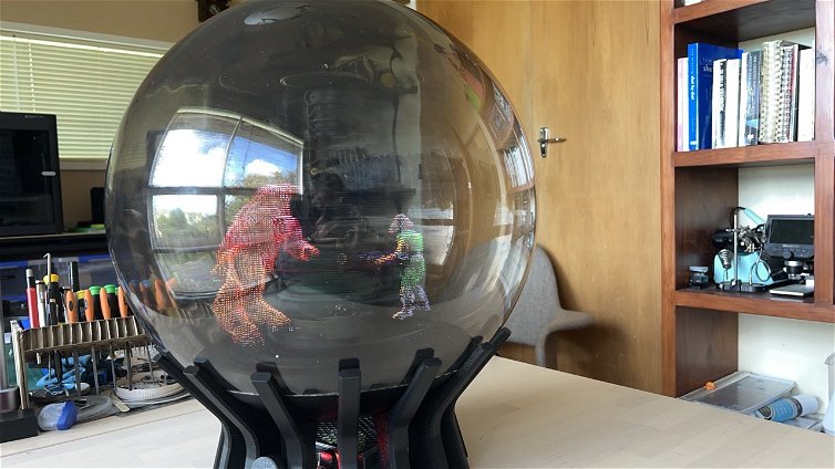 Immagine di Questa sfera è uno schermo 3D, funziona con un Raspberry Pi
