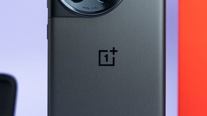 Immagine di OnePlus 13R è vicino al debutto, confermato il processore