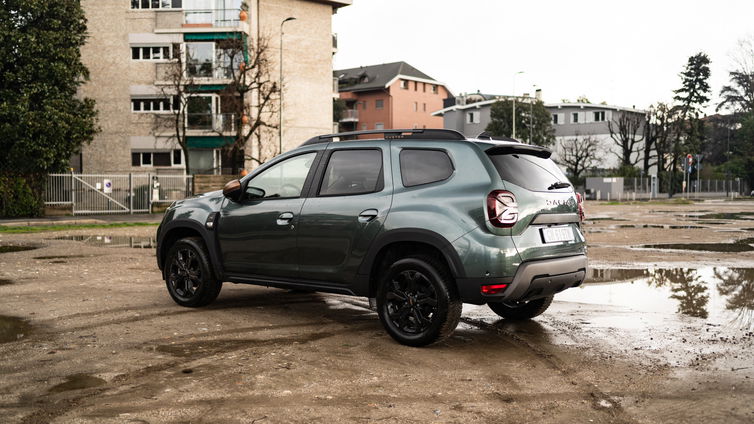Immagine di 5 motivi per non comprare Dacia Duster 4x4 (diesel)