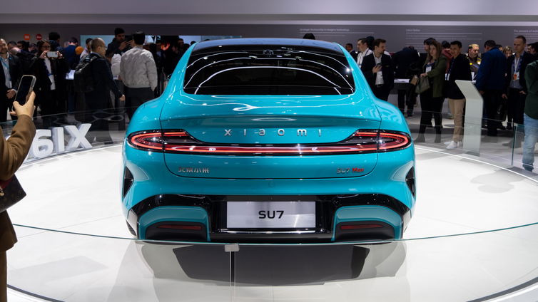Immagine di Xiaomi potrebbe copiare Tesla e fare presto anche un SUV