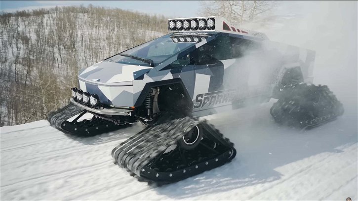 Immagine di Tesla Cybertruck con questo kit diventa un vero e proprio gatto delle nevi
