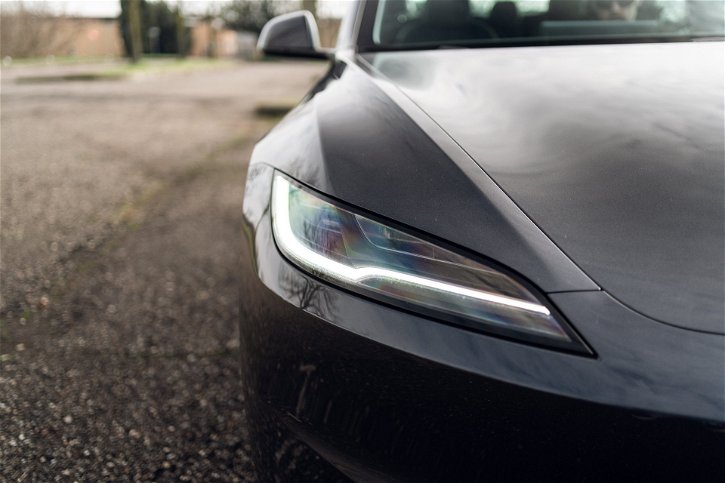 Immagine di Tesla accantona l'auto economica e preferisce dedicarsi ai robotaxi