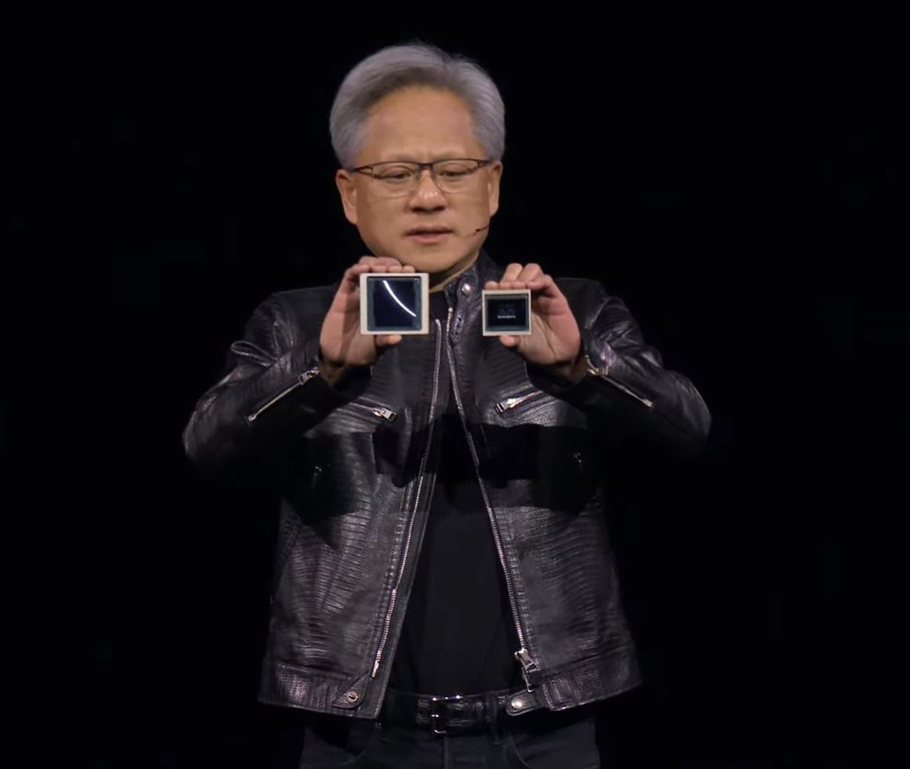 Immagine di NVIDIA ha in mano il 98% del mercato data center: spedite 3,76 milioni di GPU nel 2023
