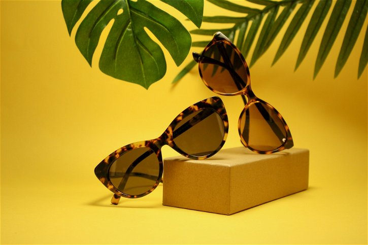 Immagine di Hawkers: acquista 2 occhiali da sole, ne paghi SOLO UNO!