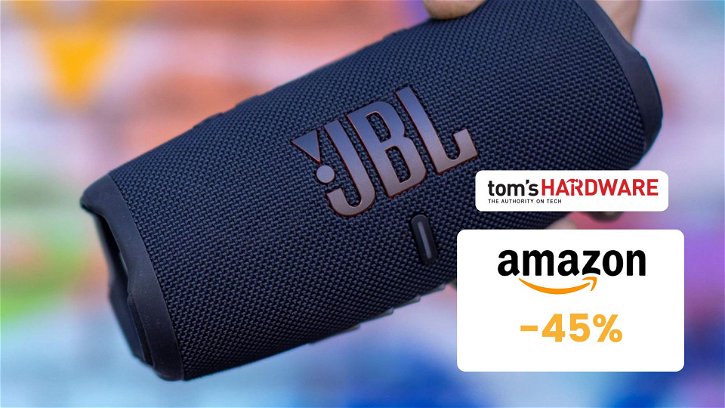Immagine di La JBL Charge 5 CROLLA di prezzo su Amazon (-45%)