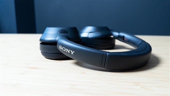 Immagine di Sony ULT Wear, la cuffia Sony per chi adora i bassi potenti | Test & Recensione