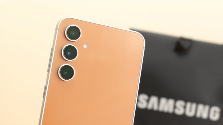 Immagine di Ecco come sarà Galaxy S24 FE, il prossimo smartphone economico Samsung