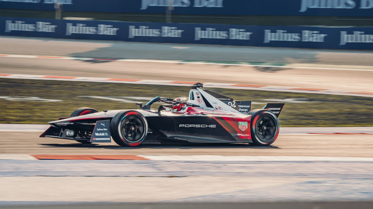 Immagine di Ansys, il software di simulazione che aiuta a creare auto da corsa avanzate