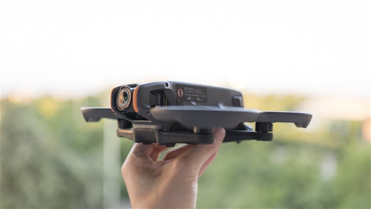 Immagine di DJI Avata 2, il drone FPV anche per principianti | Test & Recensione
