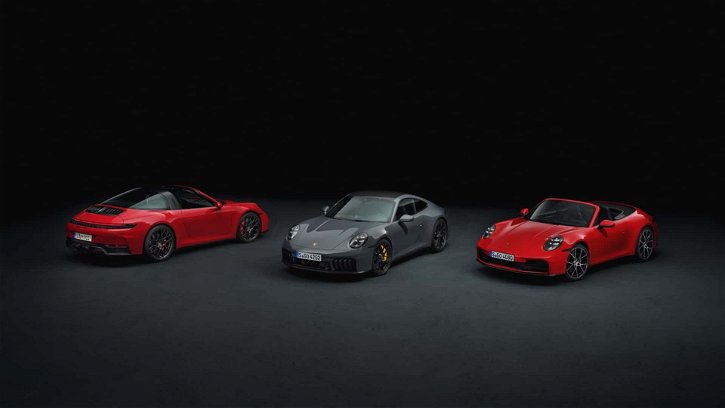 Immagine di Rivoluzione Porsche: la 911 (GTS) diventa ibrida con 541 cavalli