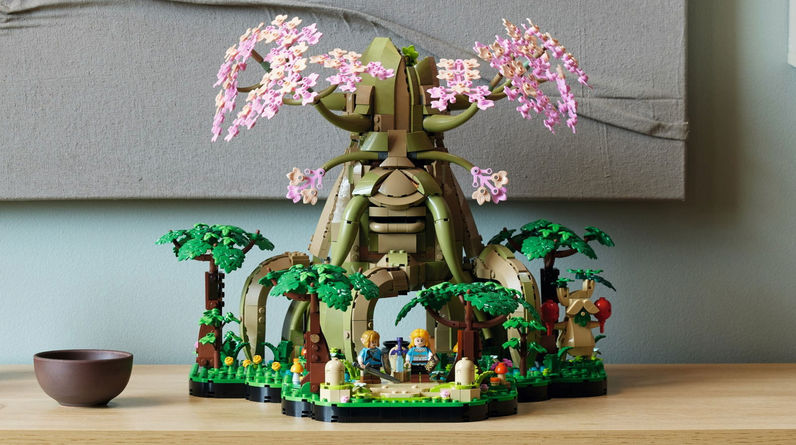 Immagine di LEGO Grande albero Deku di The Legend of Zelda, dove preordinarlo al miglior prezzo