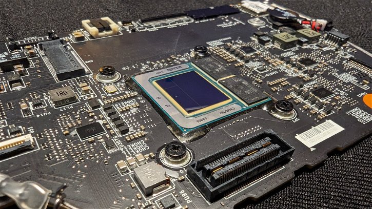 Immagine di Bug dei processori Intel Raptor Lake: colpiti anche i laptop