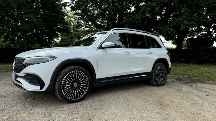 Immagine di Mercedes EQB 300 4MATIC, cosa mi piace e cosa no | La mia prova