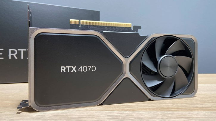 Immagine di Nvidia annuncia una RTX 4070 più lenta con memoria GDDR6