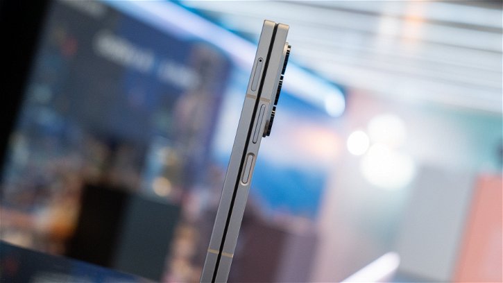 Immagine di Il capo di Samsung vuole pieghevoli più sottili, ordina di snellire Galaxy Z Fold7