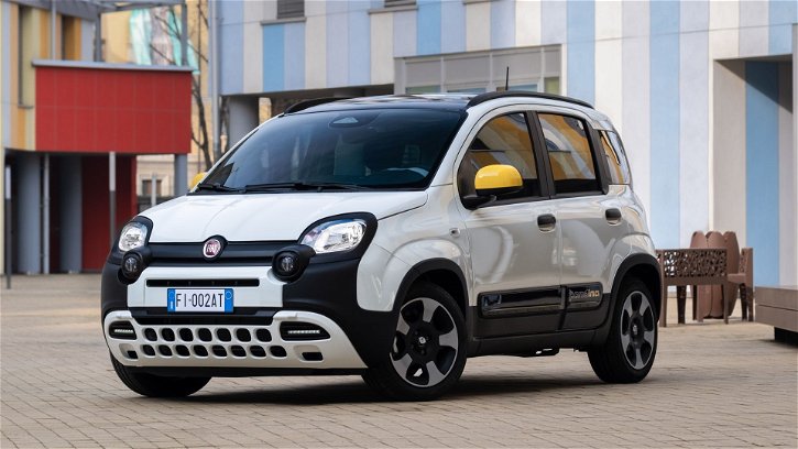 Immagine di Nuova Fiat Panda e Pandina 2024, tutti i prezzi con e senza ecobonus