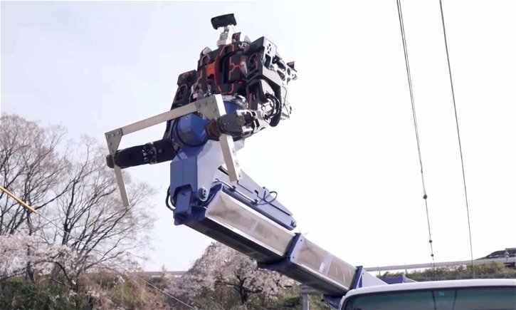 Immagine di Robot gigante sulle linee ferroviarie: la novità futuristica dal Giappone