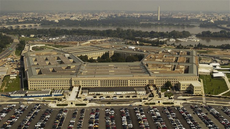 Immagine di Il Pentagono dichiara impossibile abbandonare le attrezzature Huawei