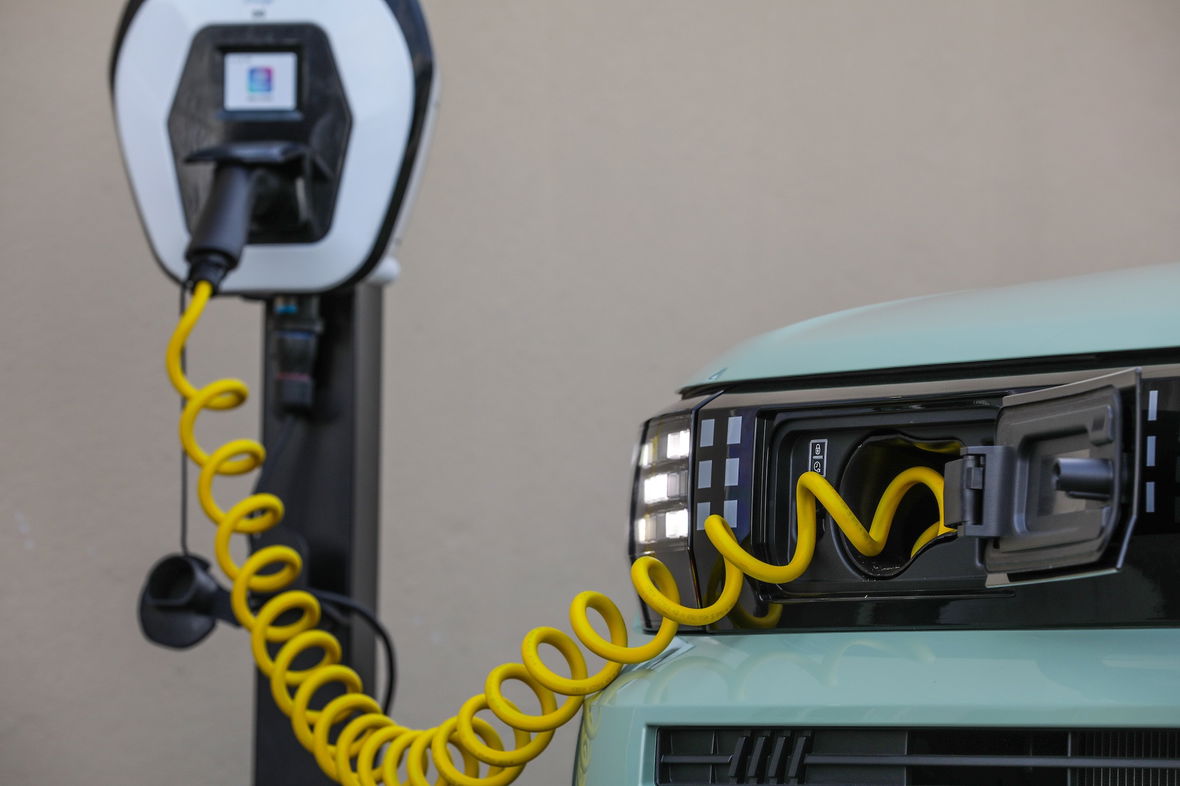 L'Italia ha tantissime colonnine per ricaricare le EV