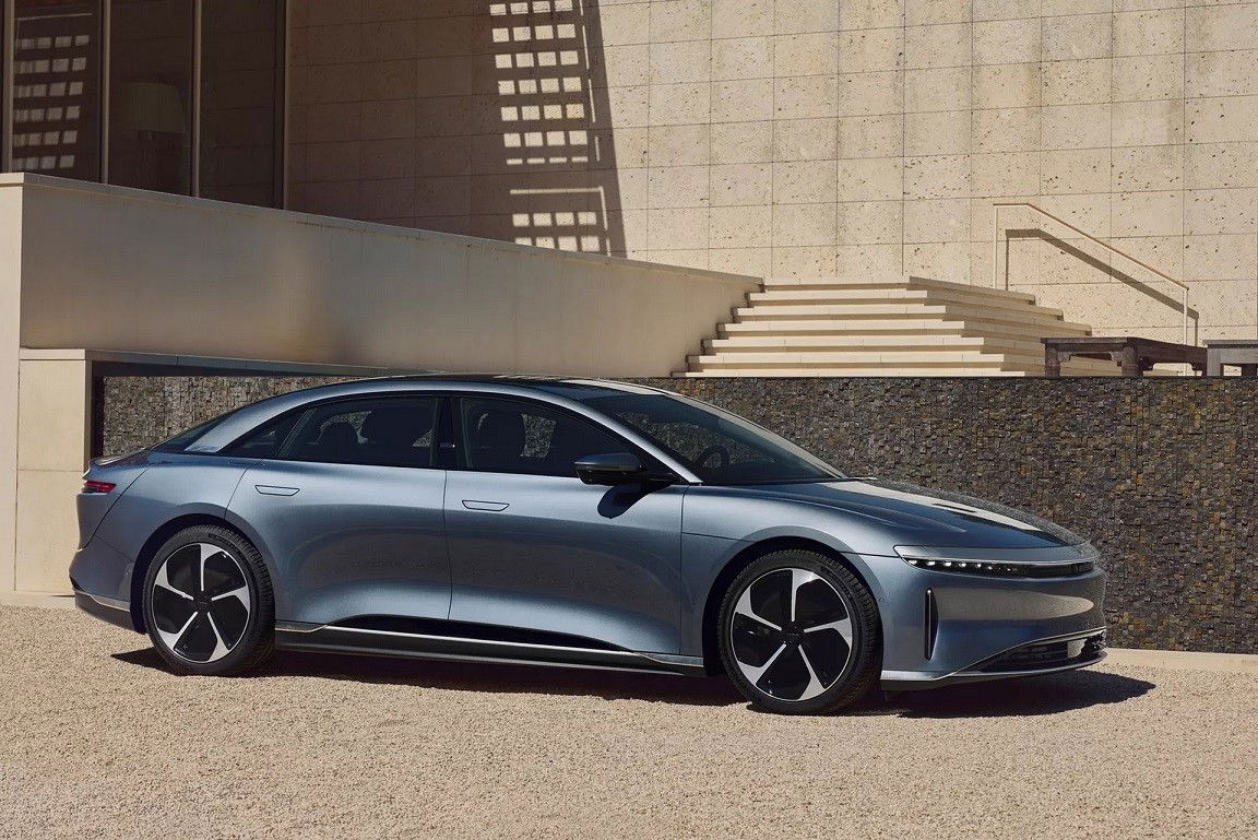 Immagine di Lucid Air supera Tesla, la berlina è ora l'elettrica più efficiente al mondo