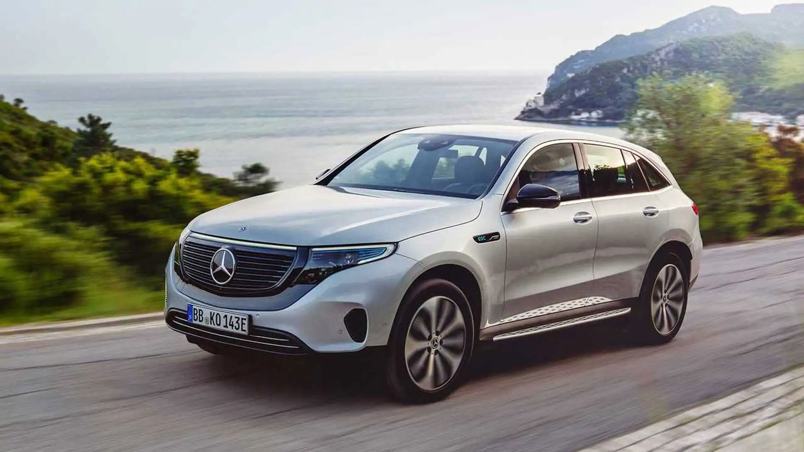 Immagine di Mercedes cancella il SUV elettrico EQC dopo 5 anni, nessun modello lo sostituirà