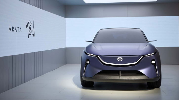 Immagine di Mazda presenterà una nuova elettrica nel 2027 (forse con range extender)